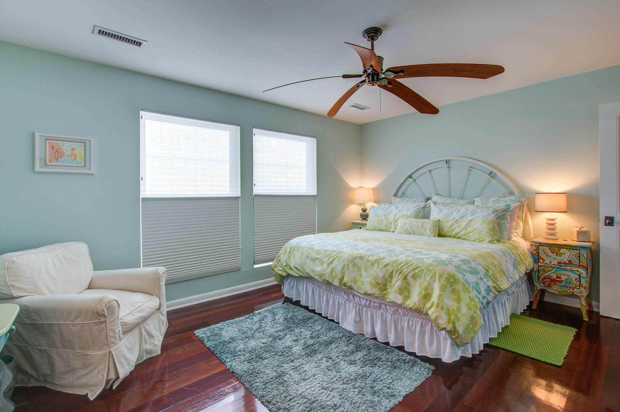 4 Lake Village Lane