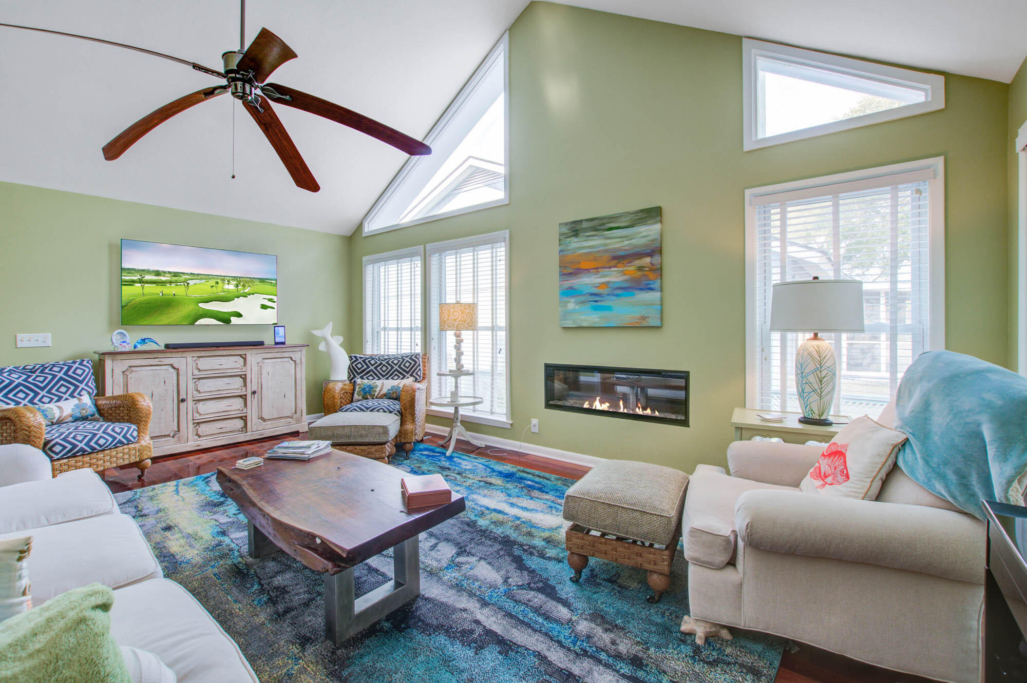 4 Lake Village Lane