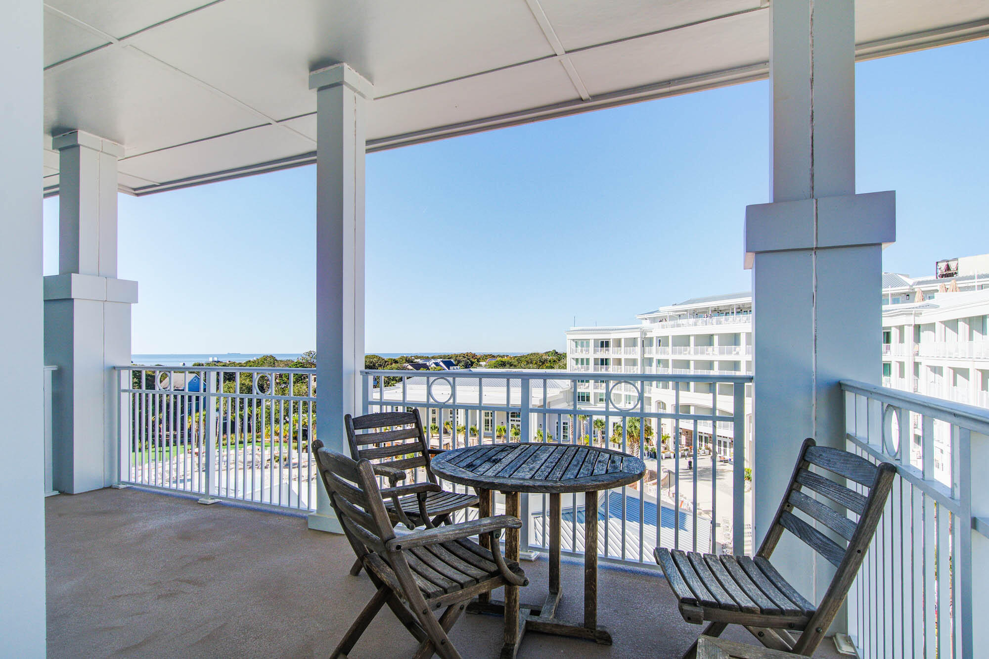 5802 Palmetto Drive Unit: B-502