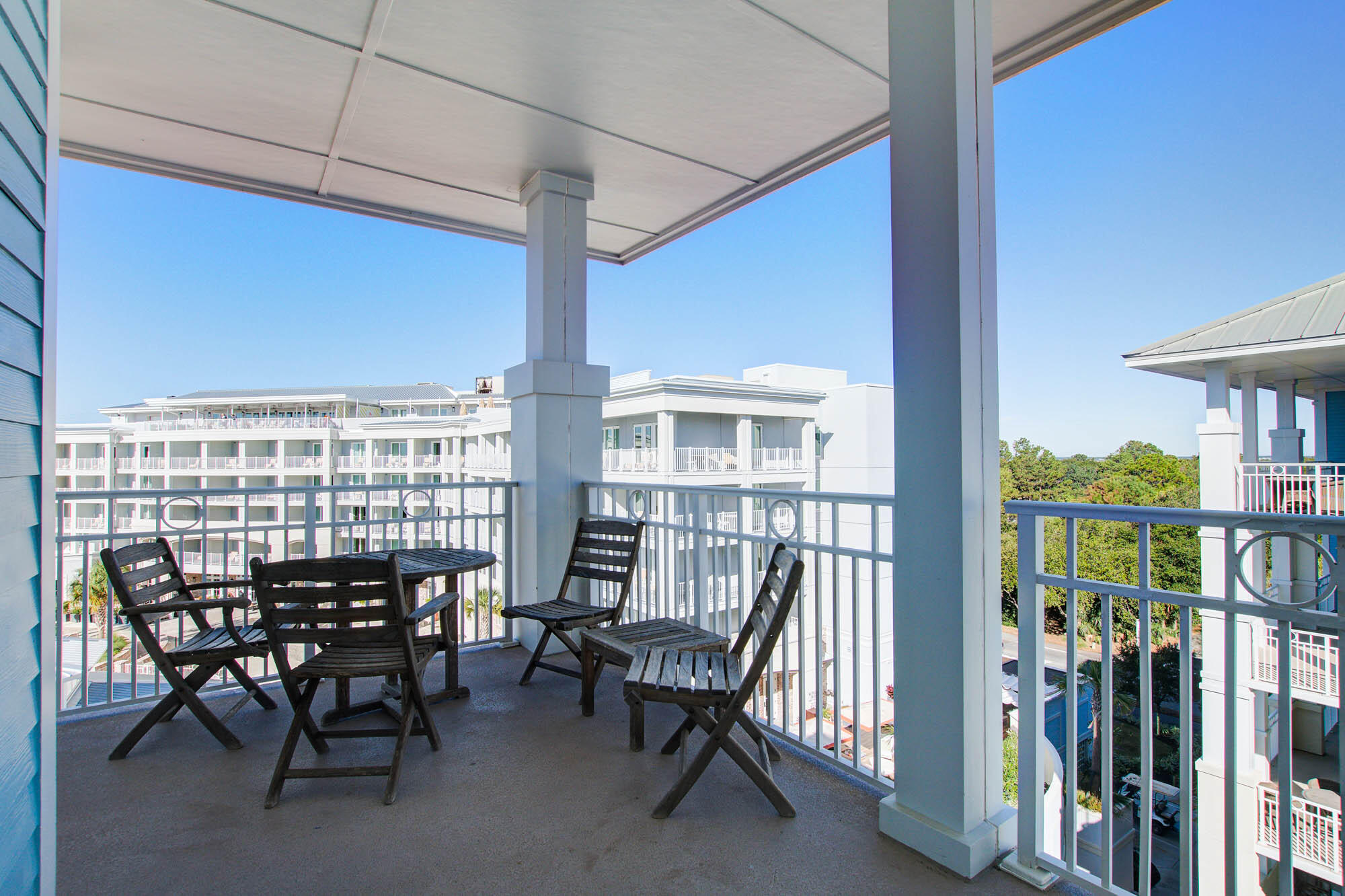 5802 Palmetto Drive Unit: B-502
