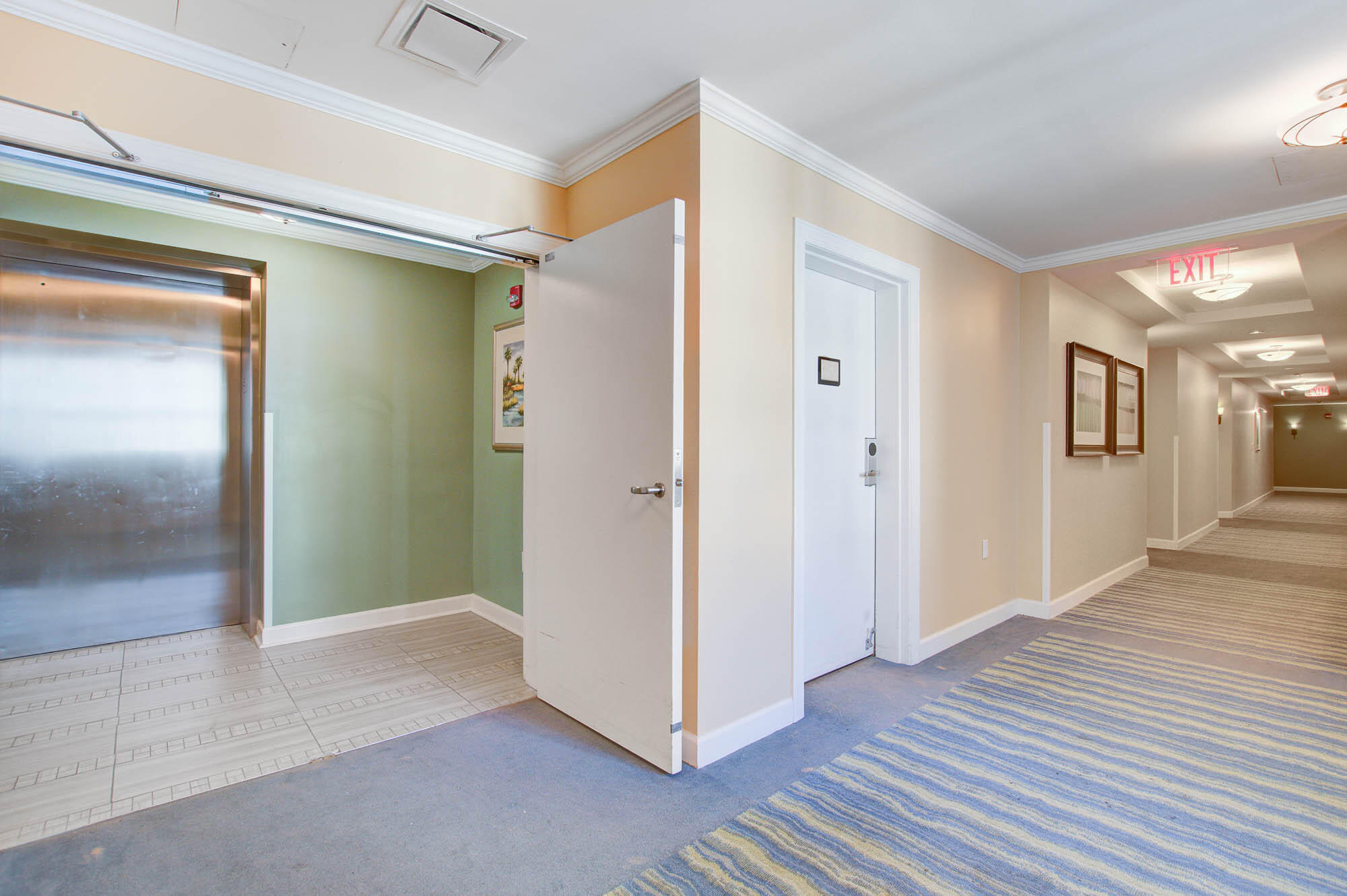 5802 Palmetto Drive Unit: B-502
