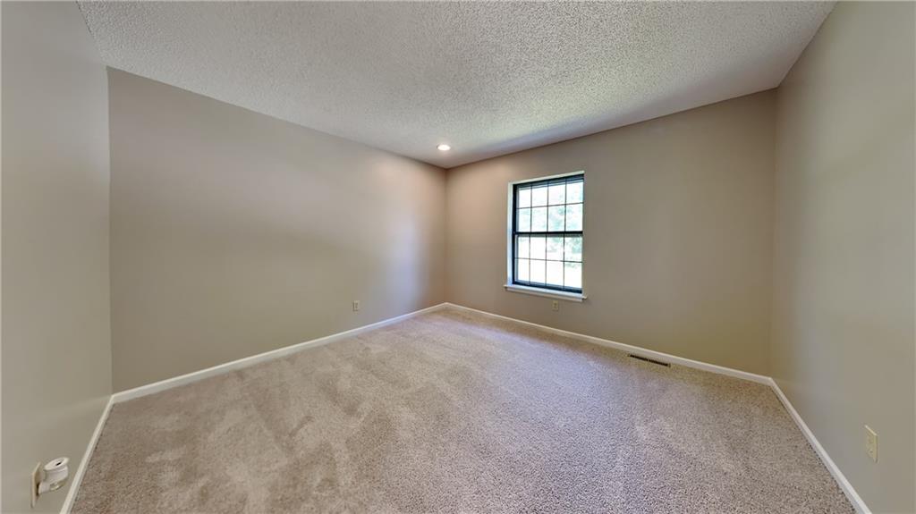 9817 Betsy Ross Lane