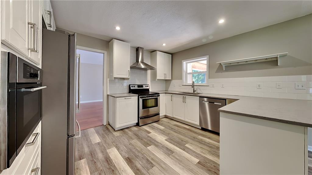 9817 Betsy Ross Lane