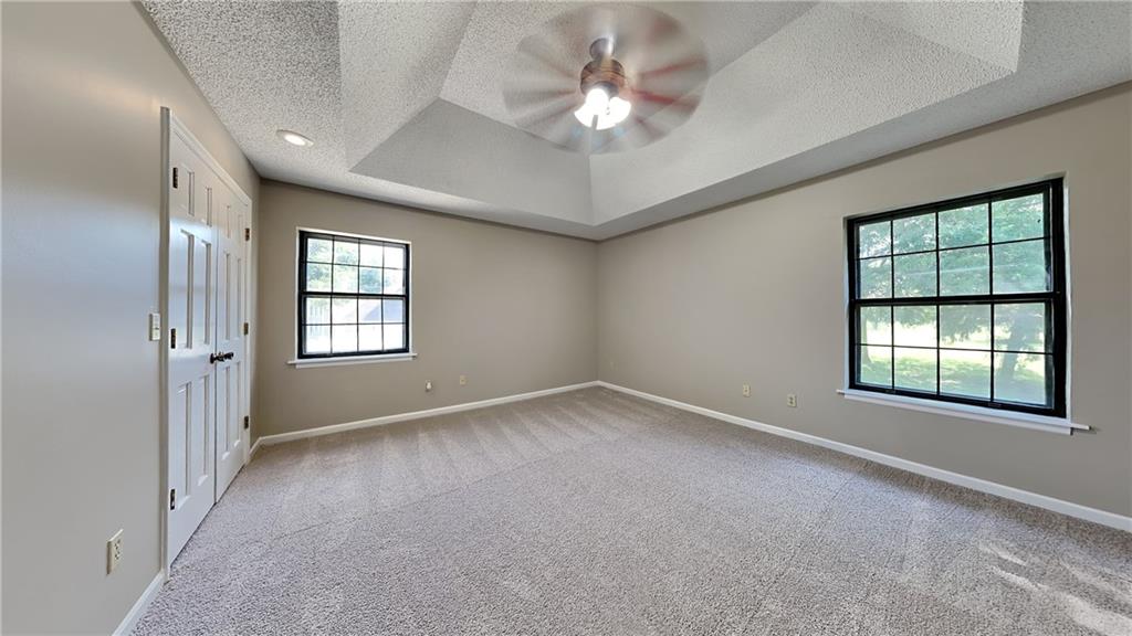 9817 Betsy Ross Lane