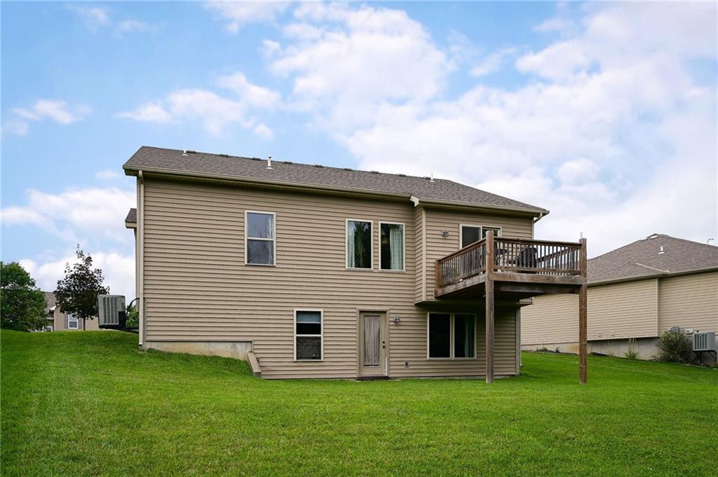 13025 NW Oakview Drive