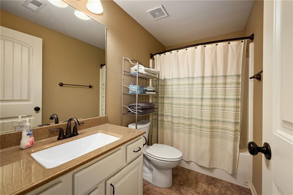 13025 NW Oakview Drive