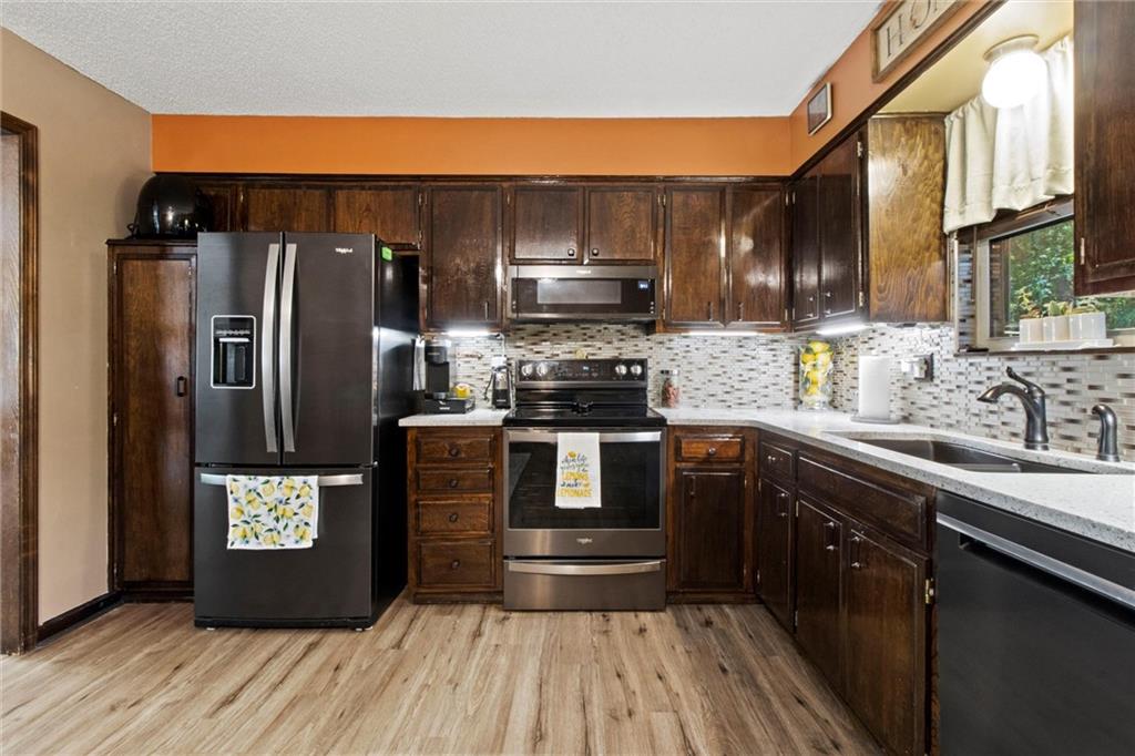 11015 N Harrison Street