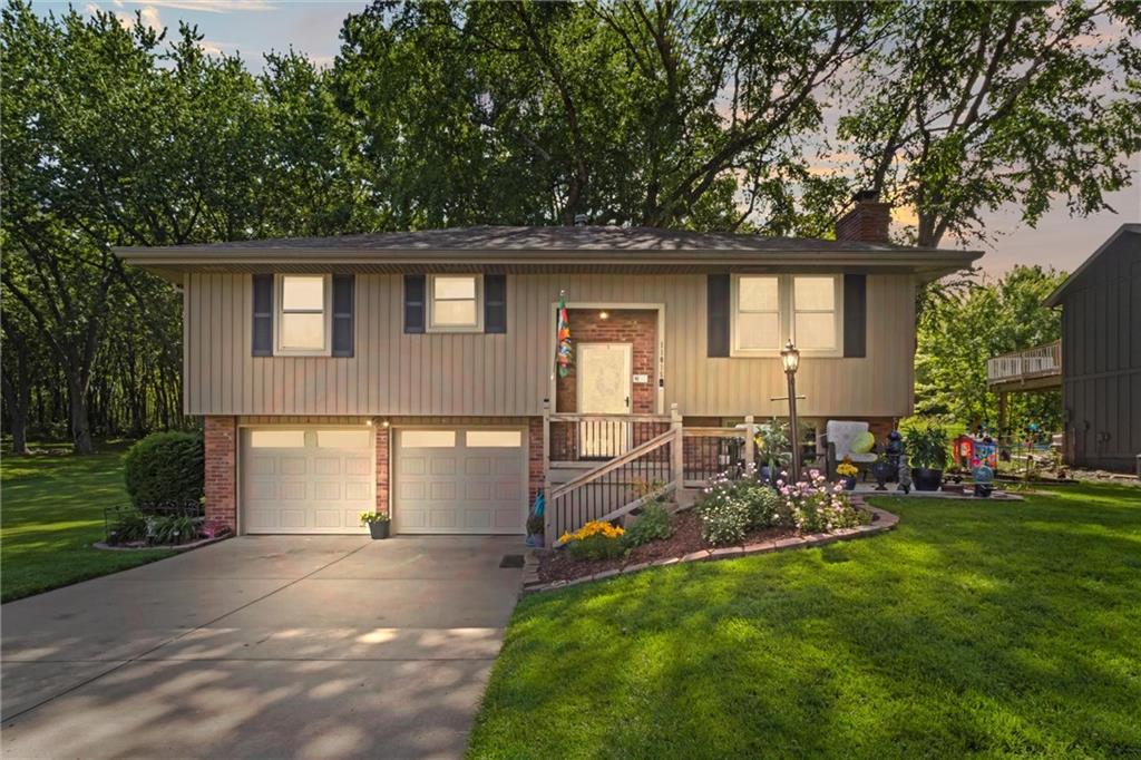 11015 N Harrison Street