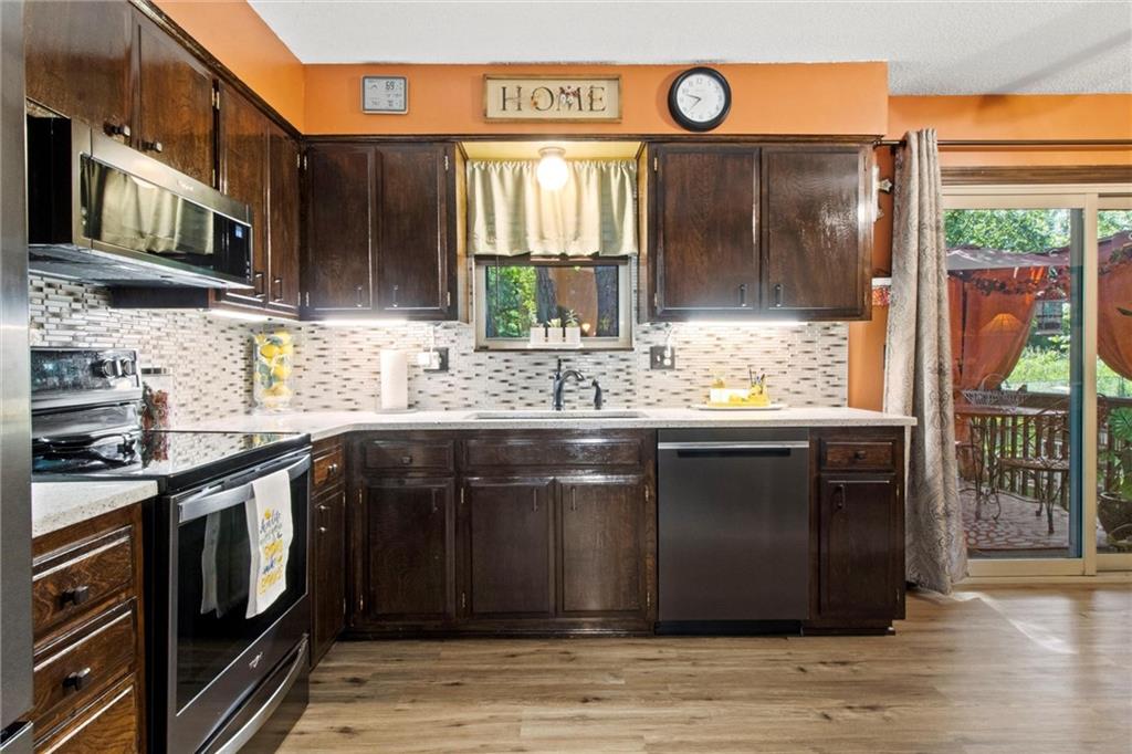 11015 N Harrison Street