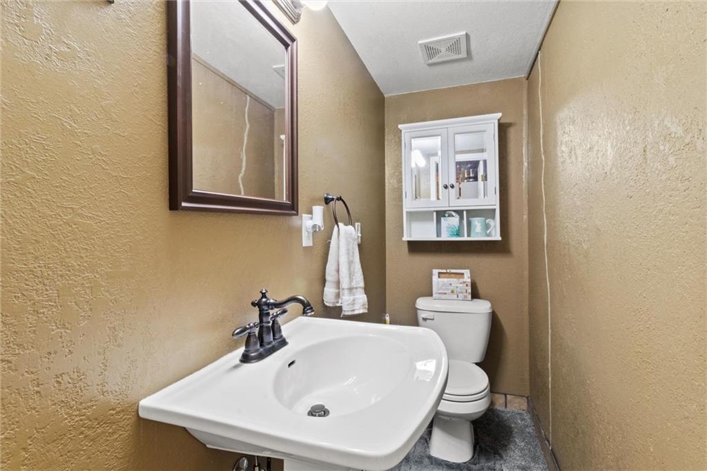 11015 N Harrison Street