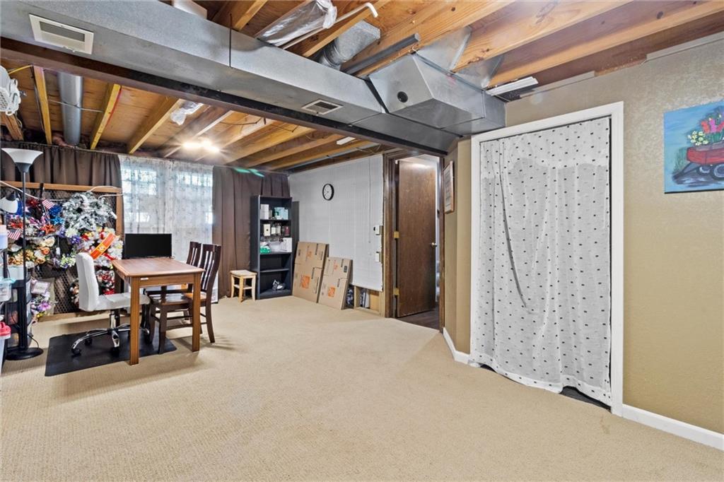 11015 N Harrison Street