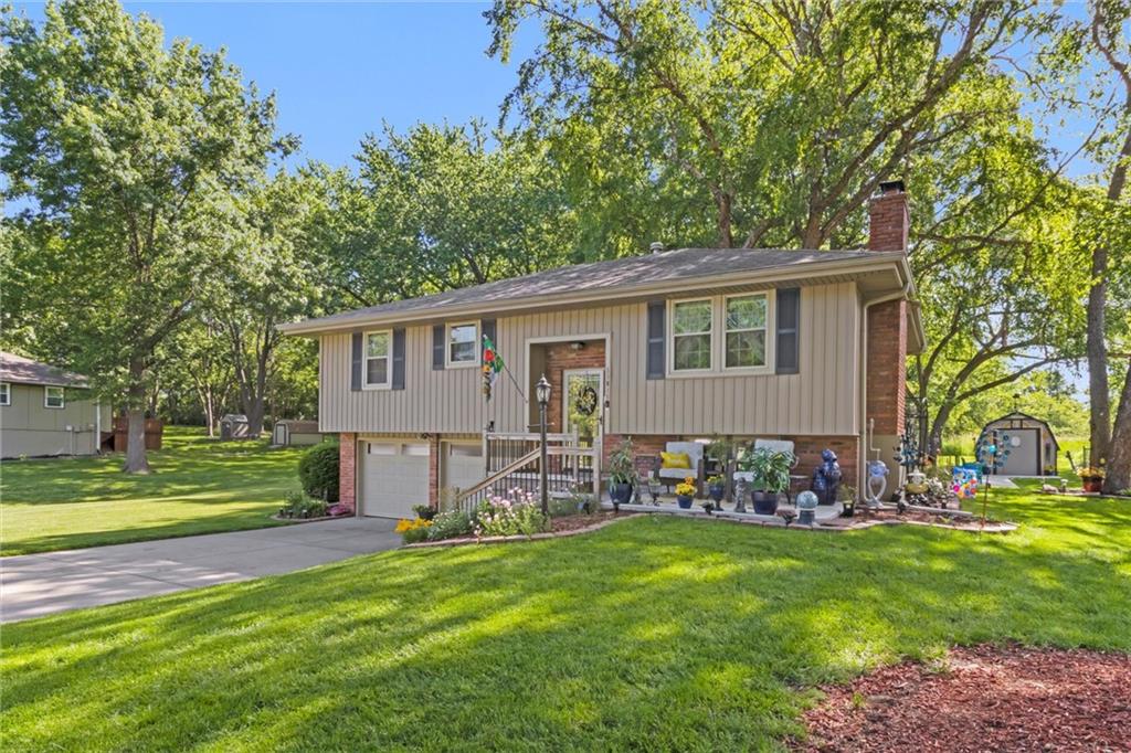 11015 N Harrison Street