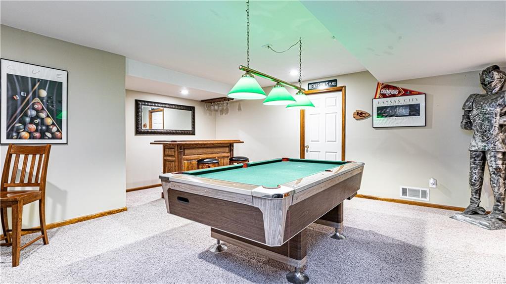 110 Lamplighter Lane