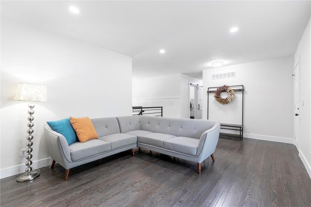 11504 N Cherry Street