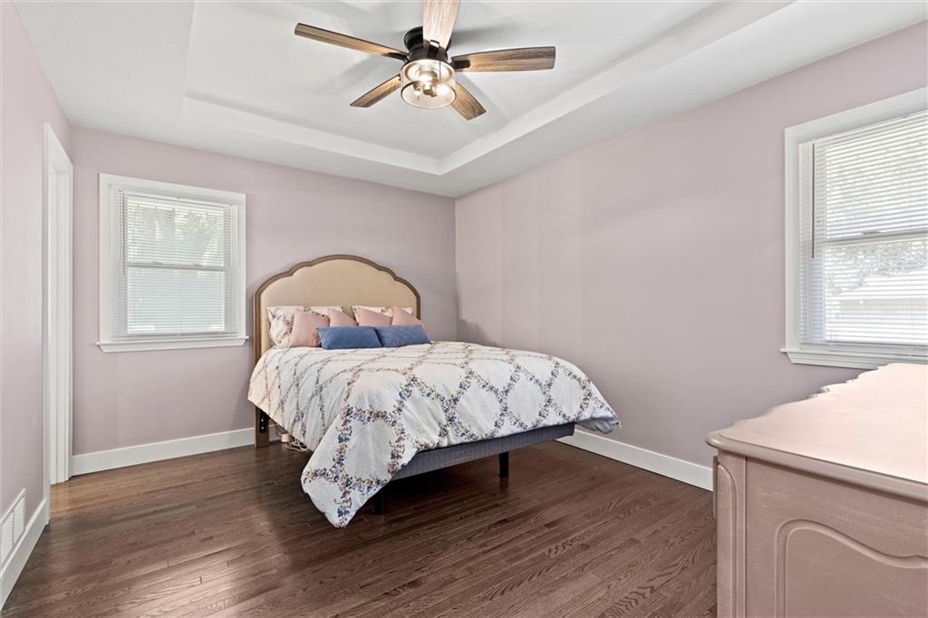 11504 N Cherry Street