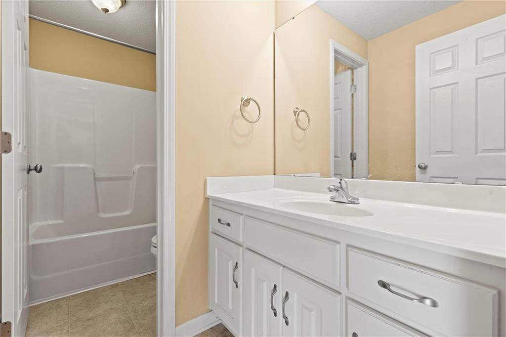 12206 N Highland Avenue