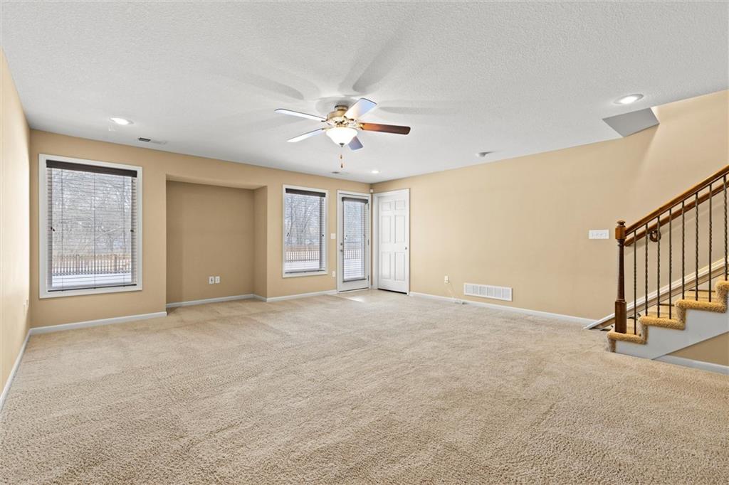 12206 N Highland Avenue