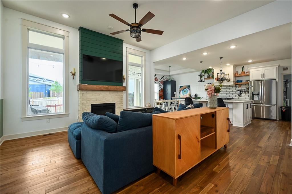 11241 N Bristol Avenue