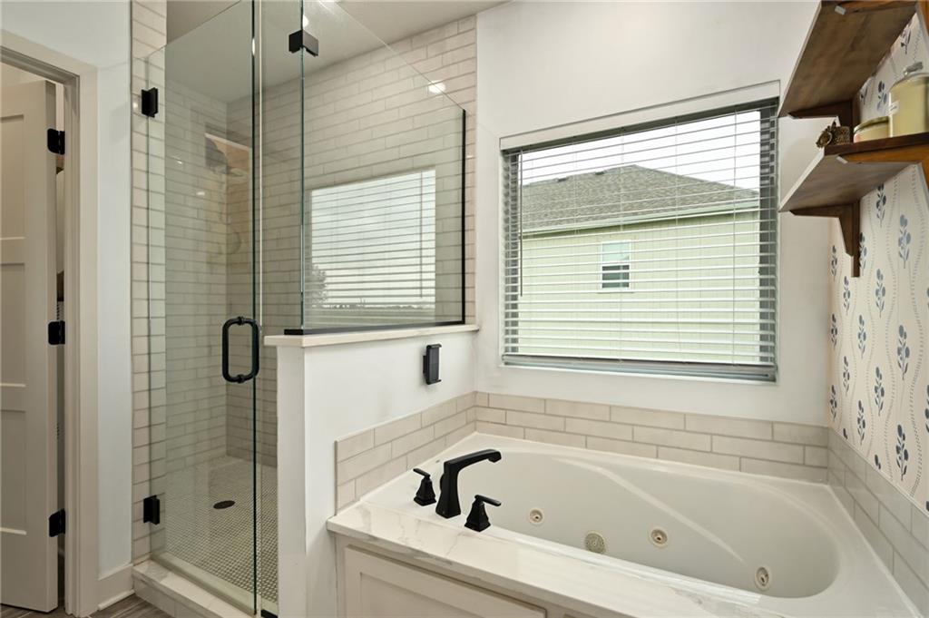 11241 N Bristol Avenue