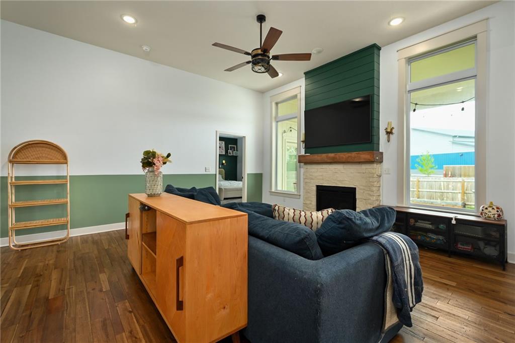 11241 N Bristol Avenue