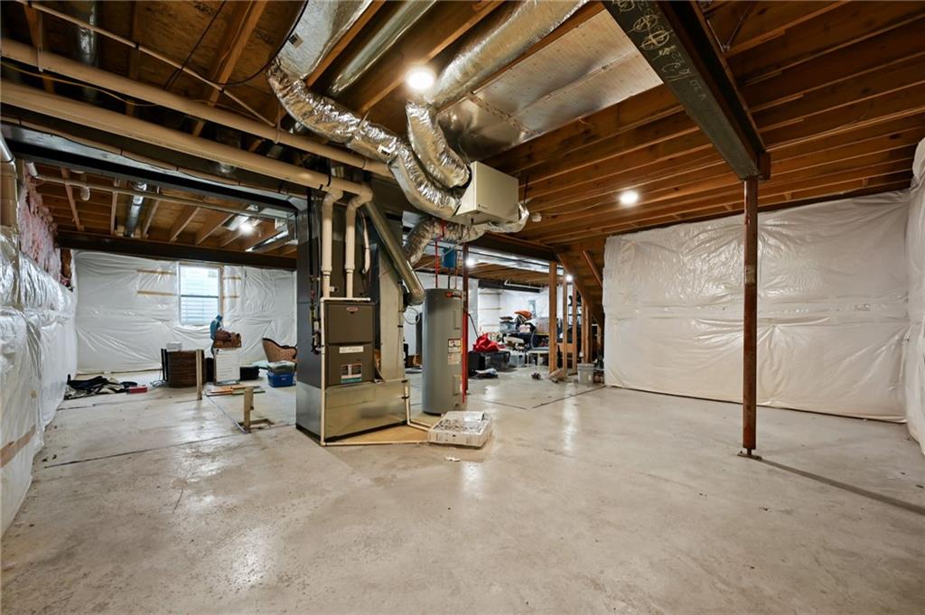 11241 N Bristol Avenue