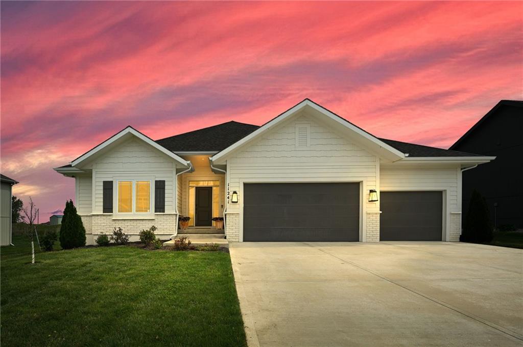 11241 N Bristol Avenue