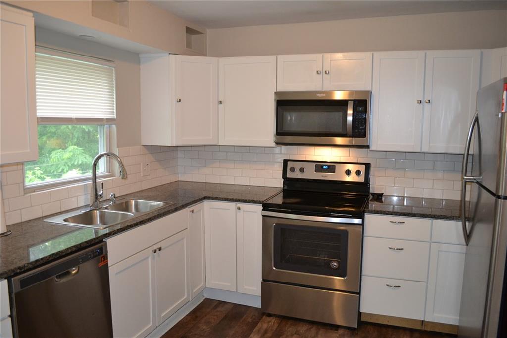 2716 N Walrond Avenue