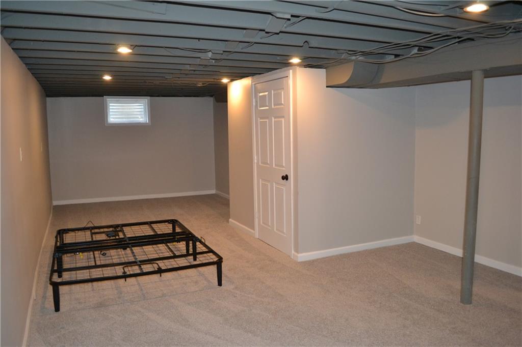 2716 N Walrond Avenue