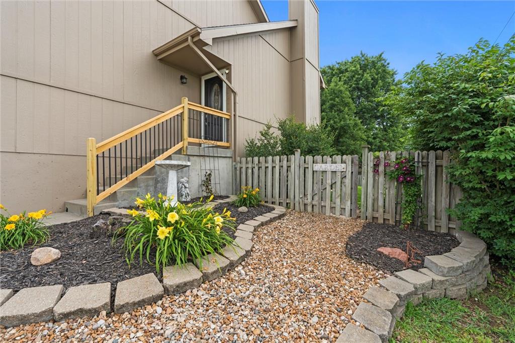 100 Tipperary Street