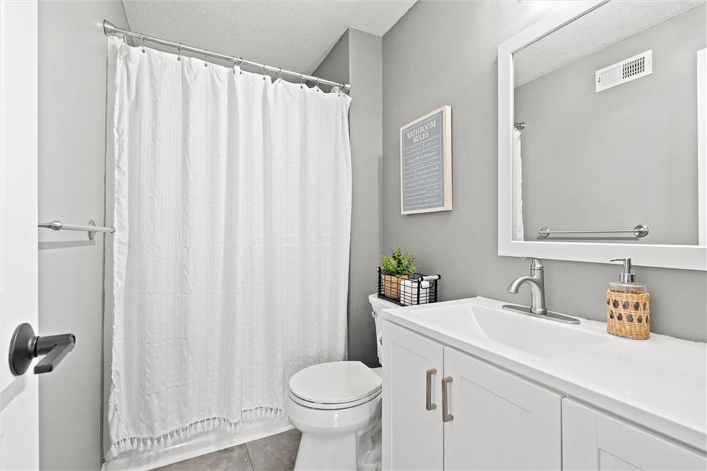 100 Tipperary Street