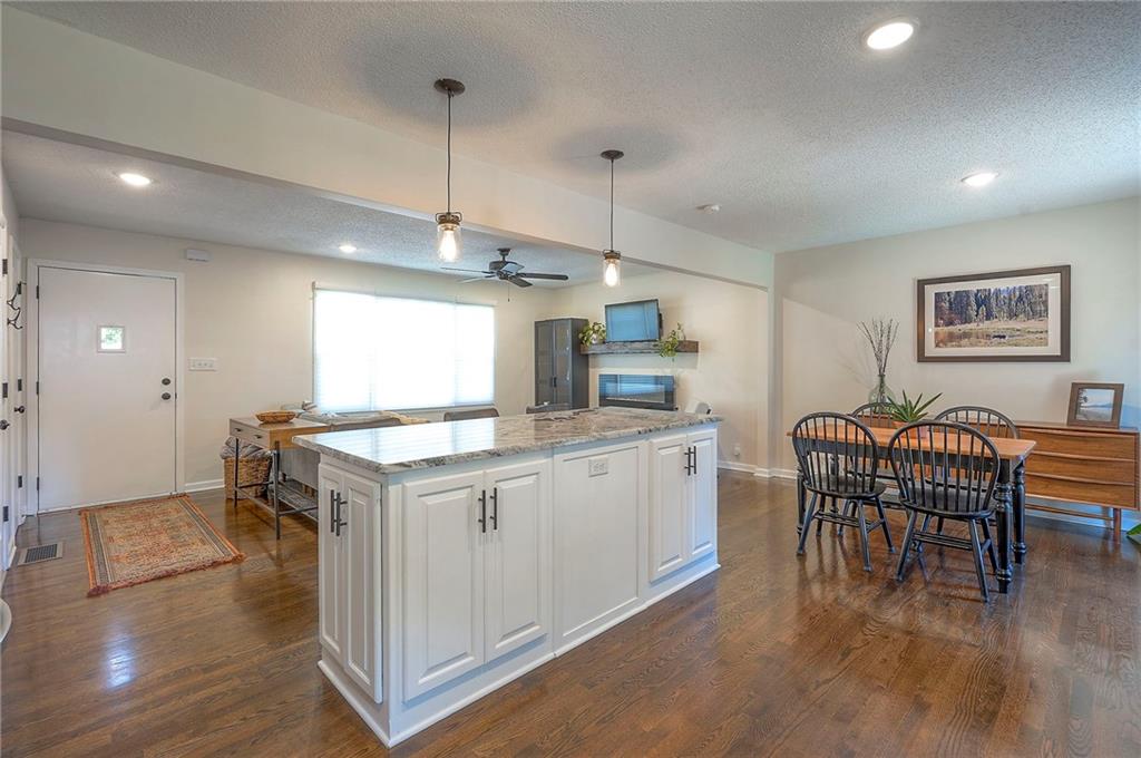 1605 NE Northaven Drive