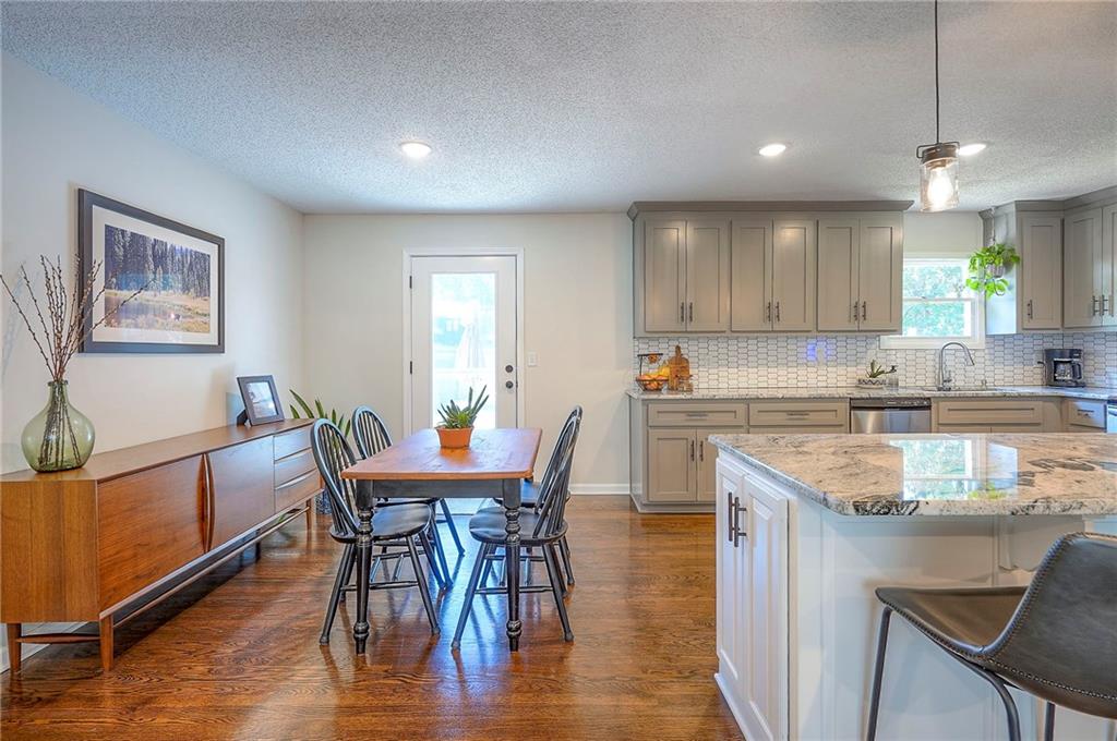 1605 NE Northaven Drive