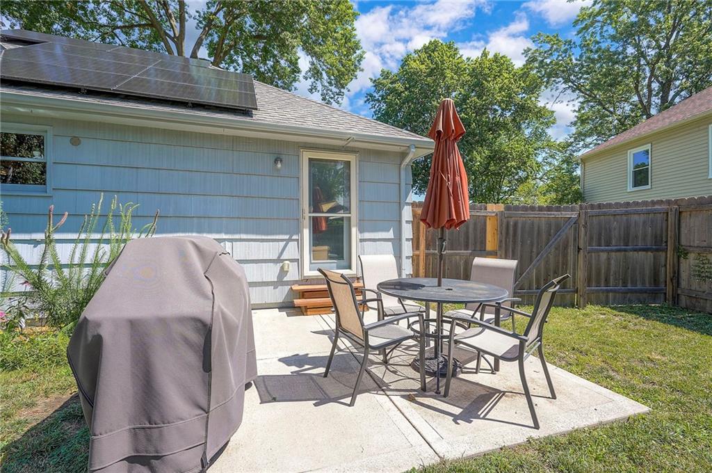 1605 NE Northaven Drive