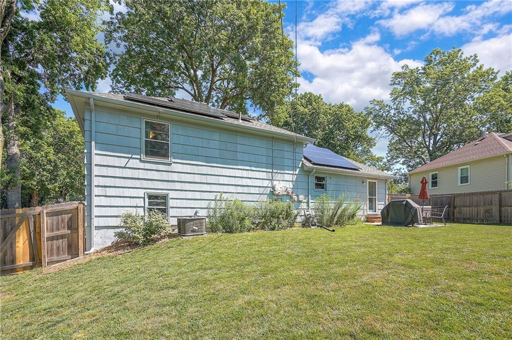 1605 NE Northaven Drive