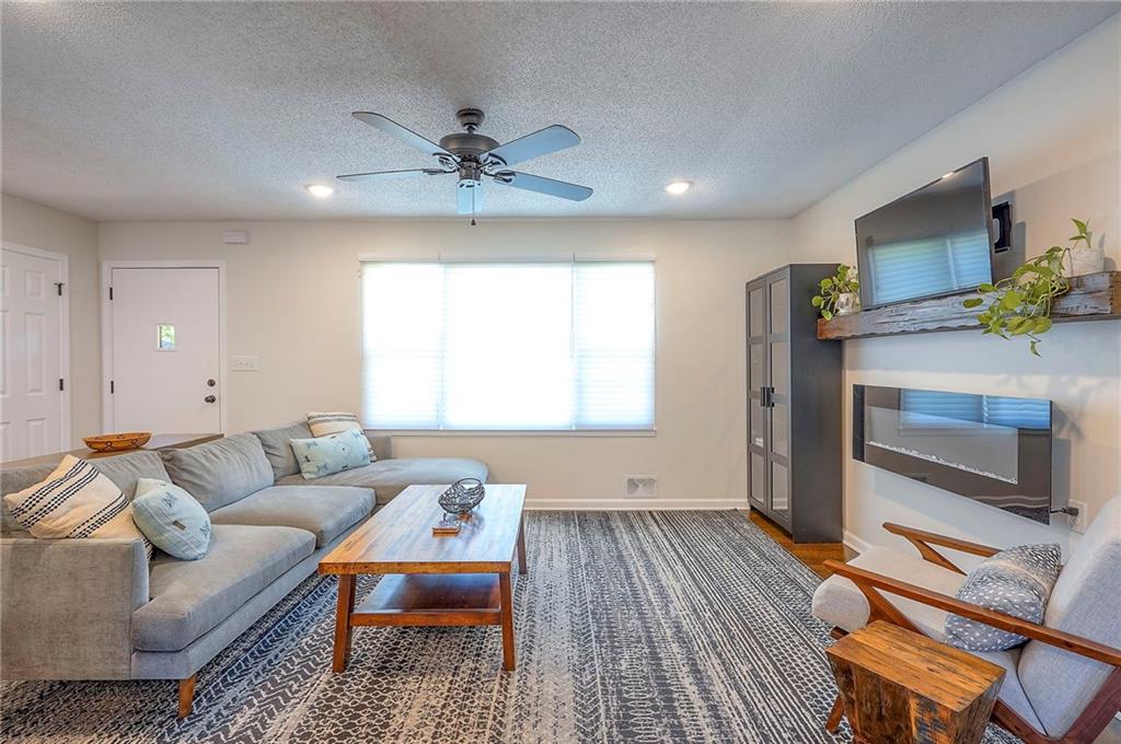 1605 NE Northaven Drive