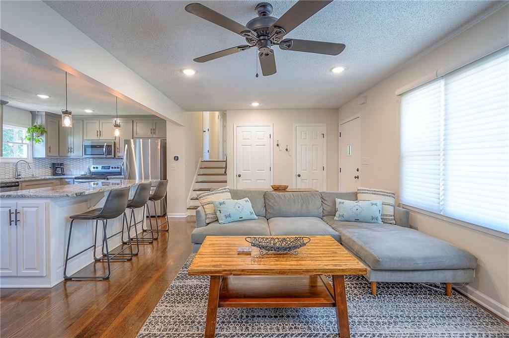 1605 NE Northaven Drive