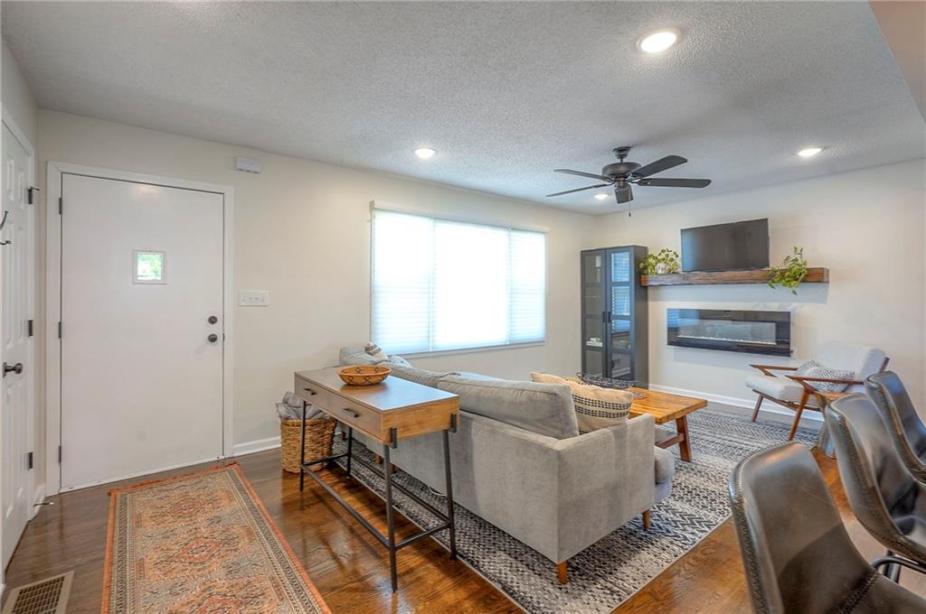 1605 NE Northaven Drive