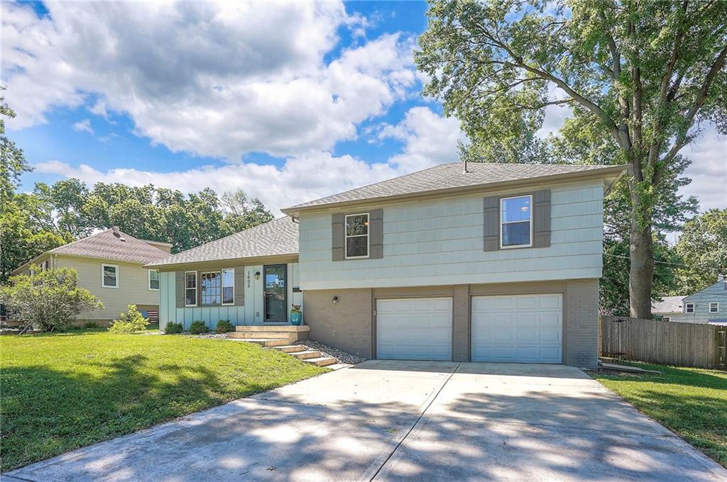 1605 NE Northaven Drive