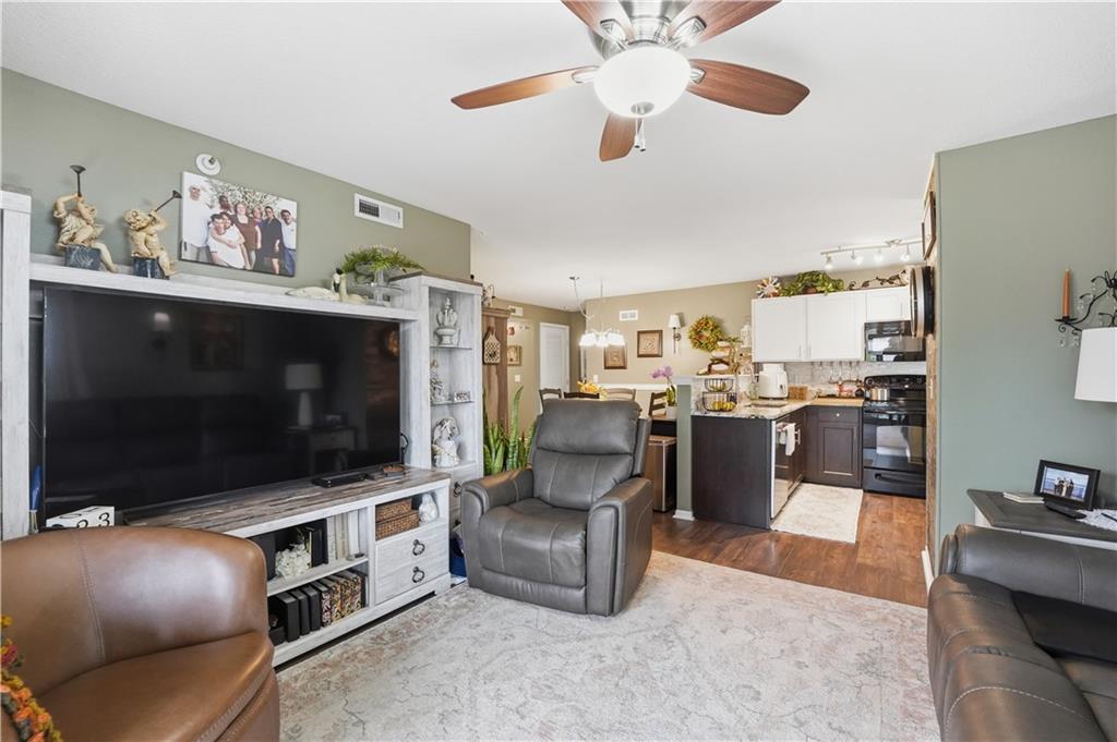 5610 NE 80th Terrace Unit: 2C
