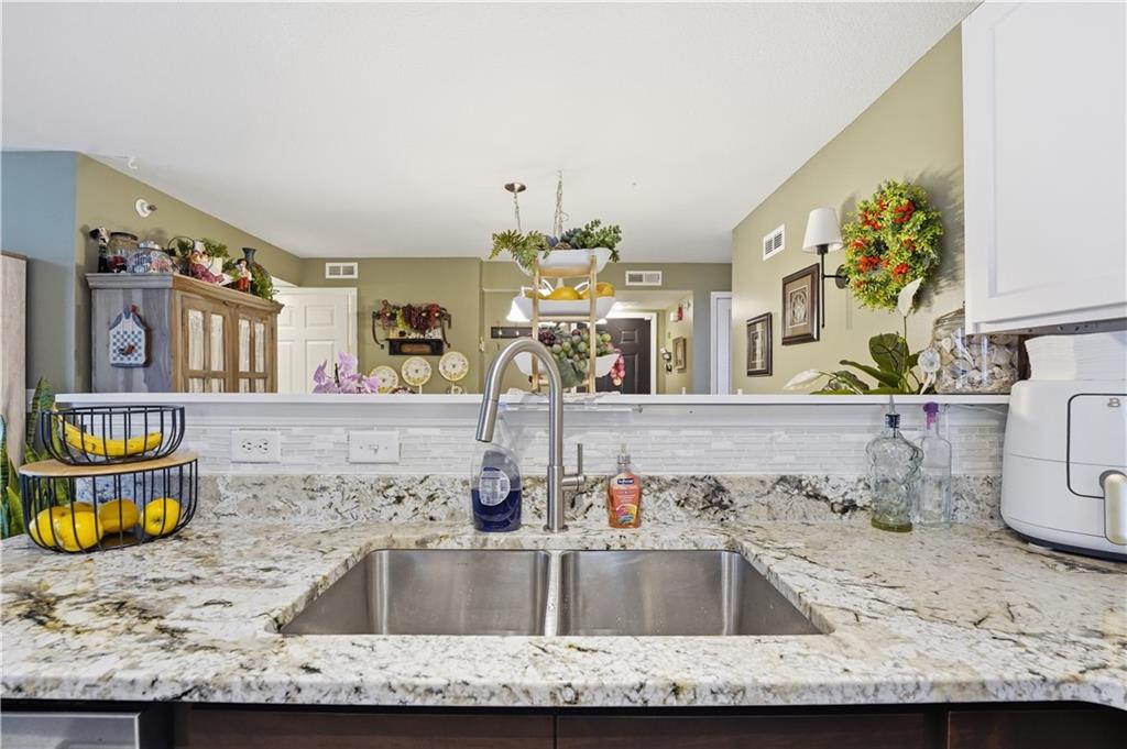 5610 NE 80th Terrace Unit: 2C