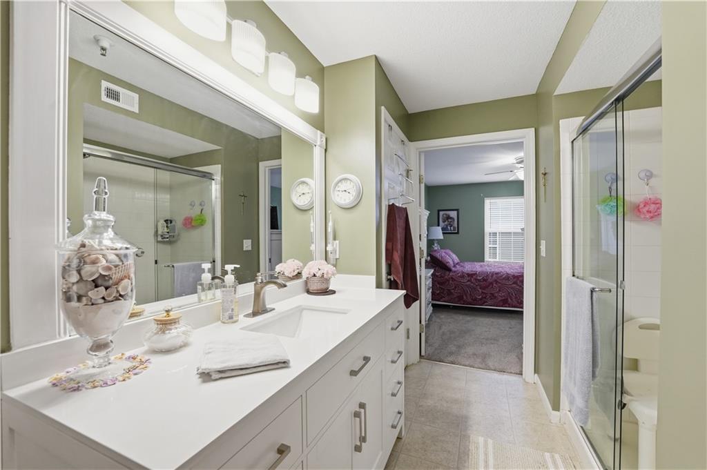 5610 NE 80th Terrace Unit: 2C