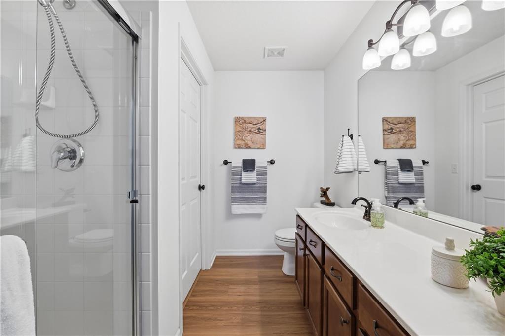5610 NE 80th Terrace Unit: 2B