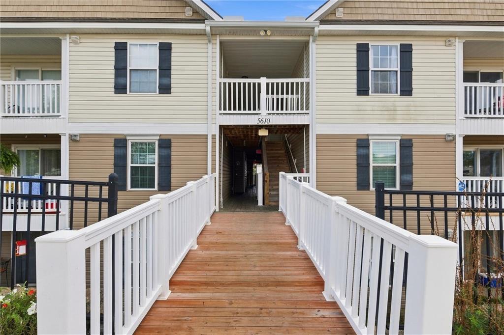 5610 NE 80th Terrace Unit: 2B