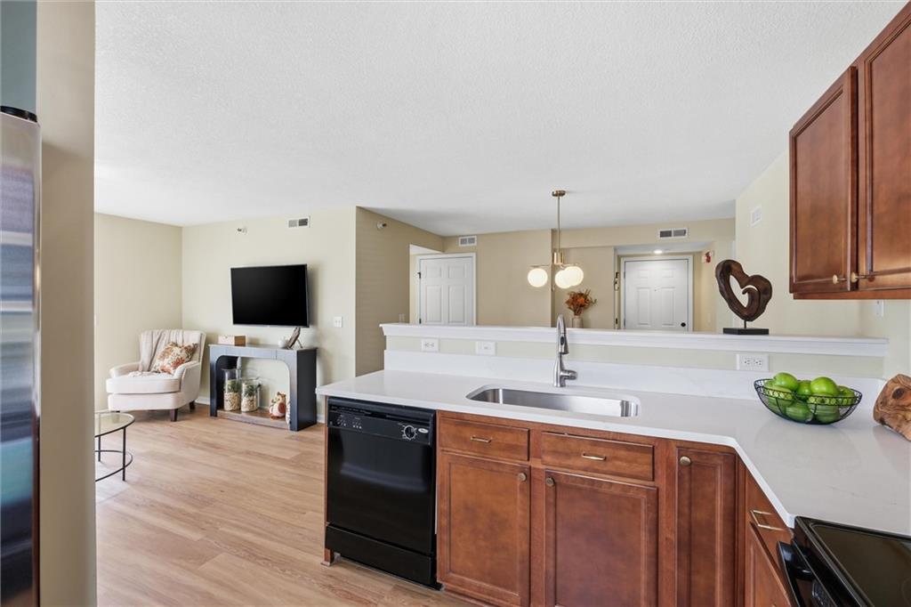 5610 NE 80th Terrace Unit: 2B