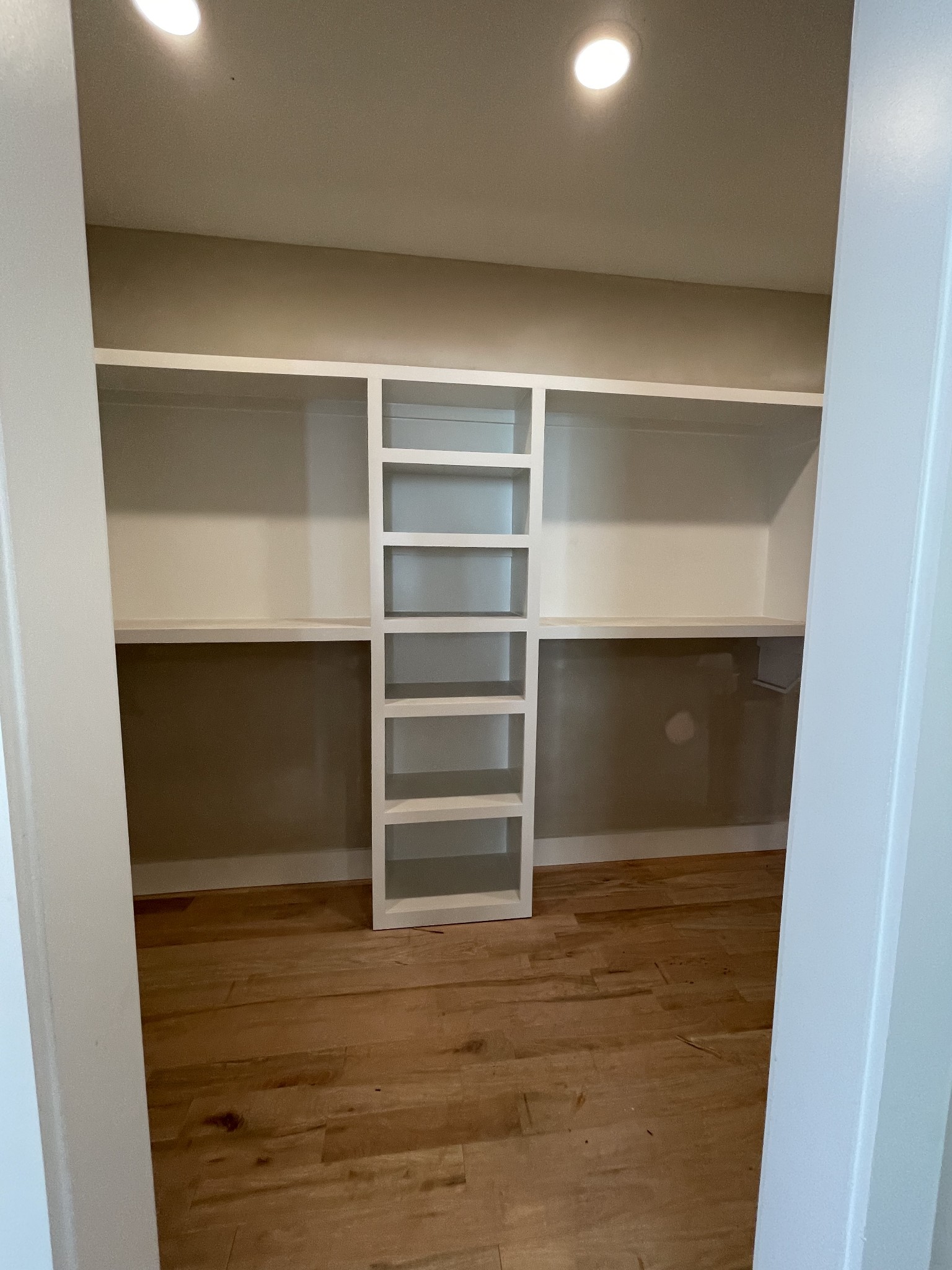 96 Barefoot Way