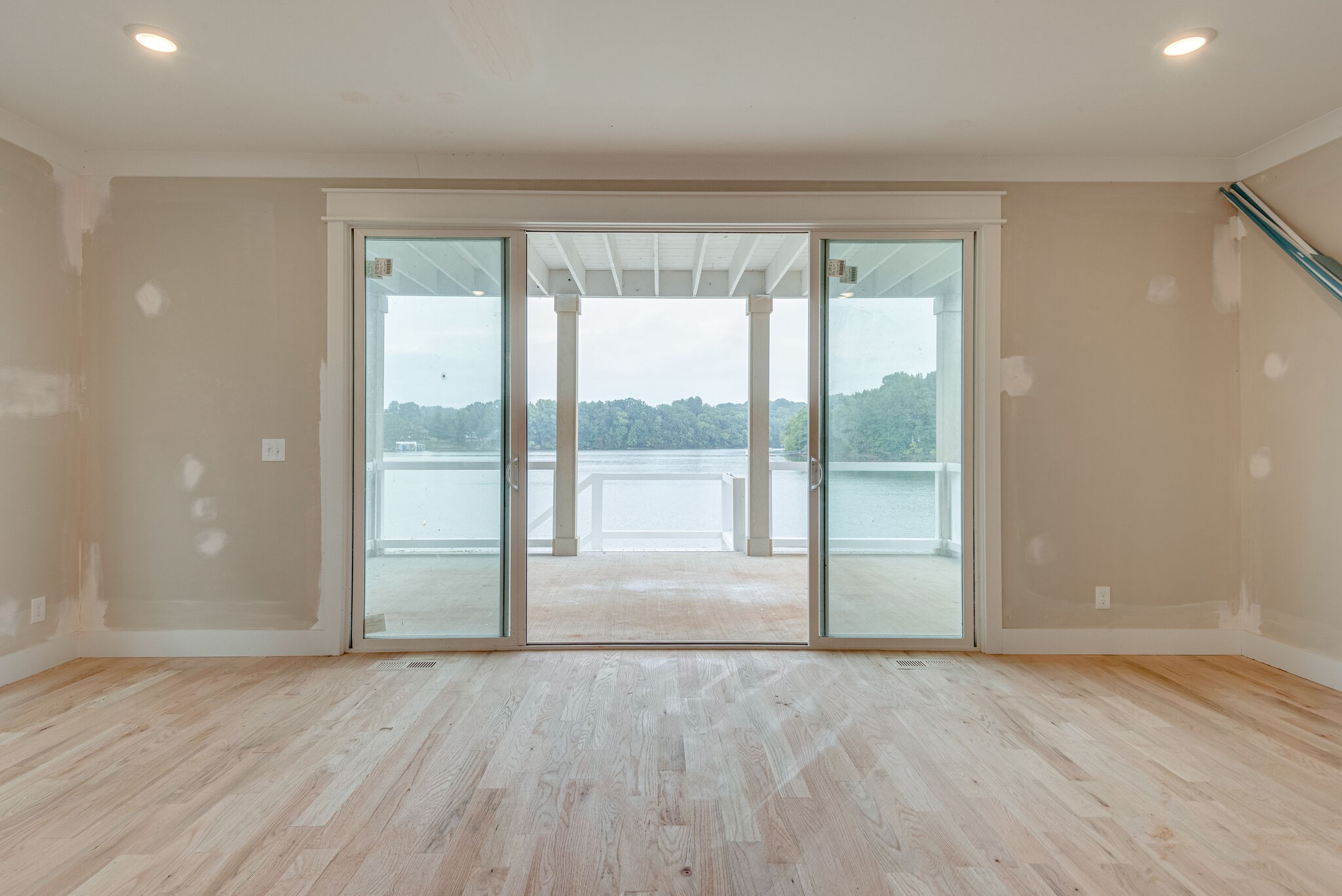 96 Barefoot Way