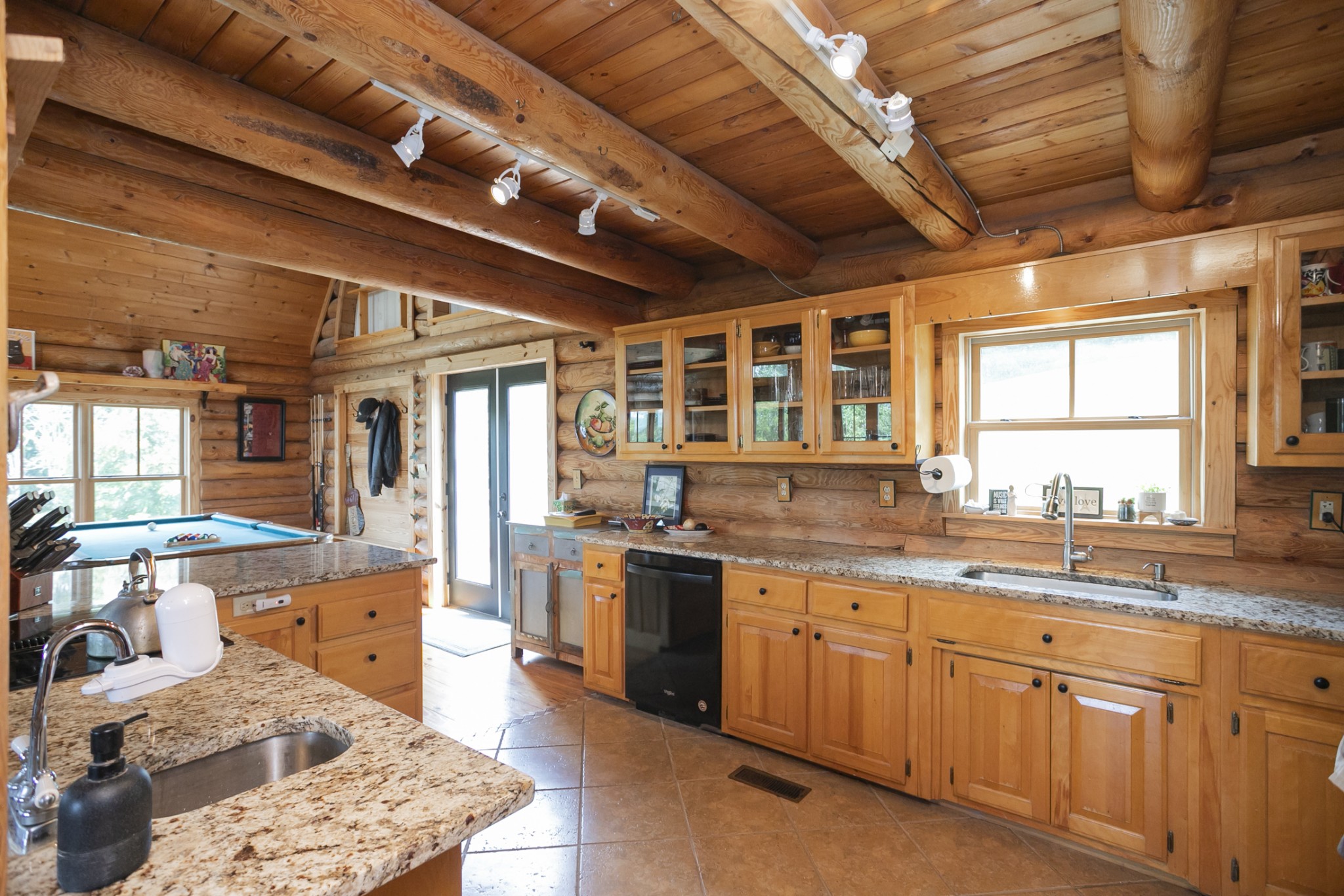 1167 Cranford Hollow Rd