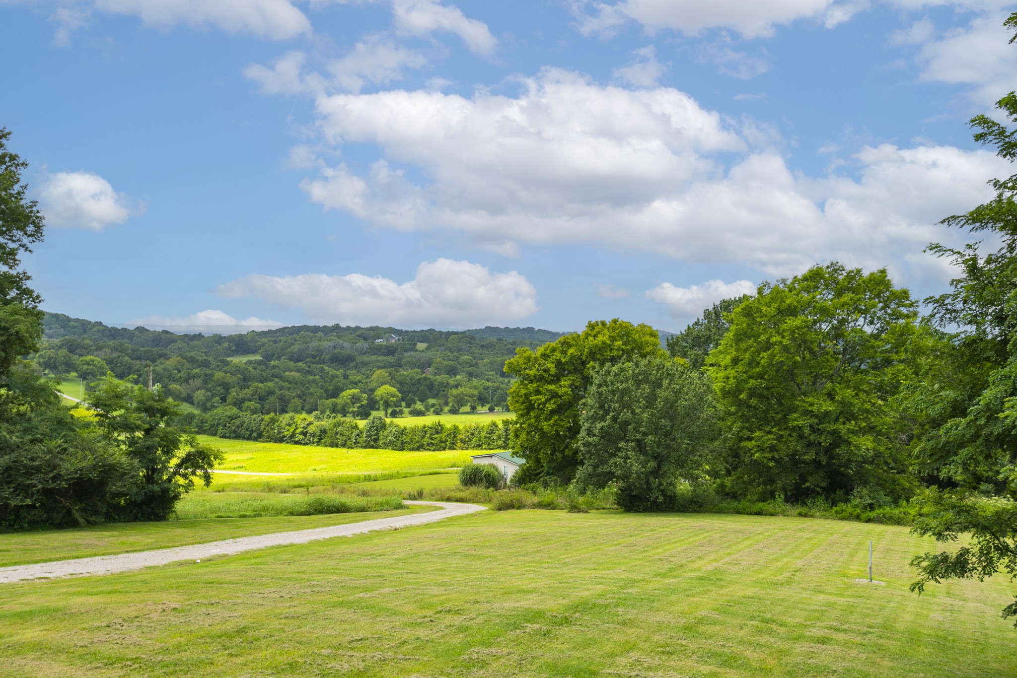 1167 Cranford Hollow Rd