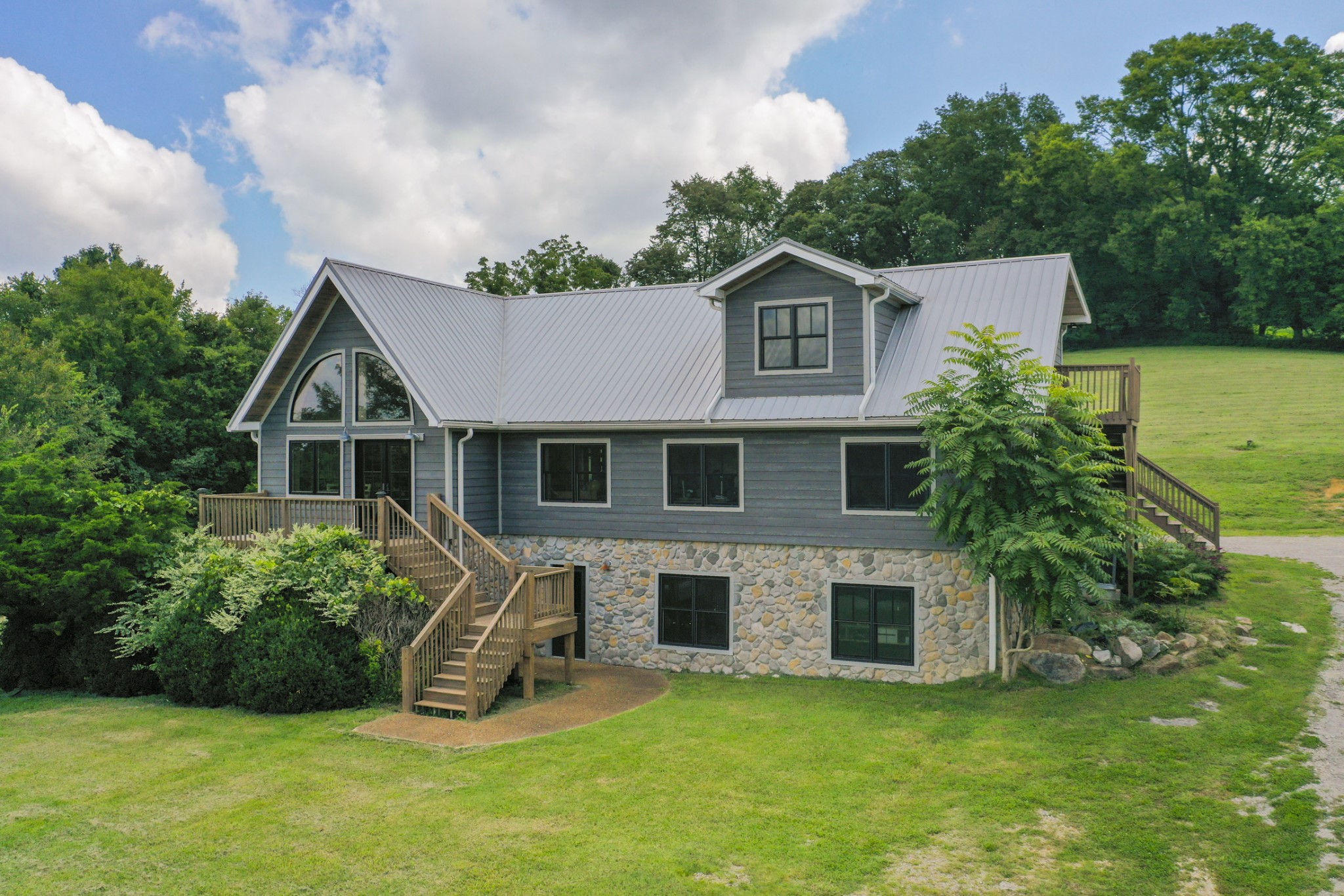 1167 Cranford Hollow Rd