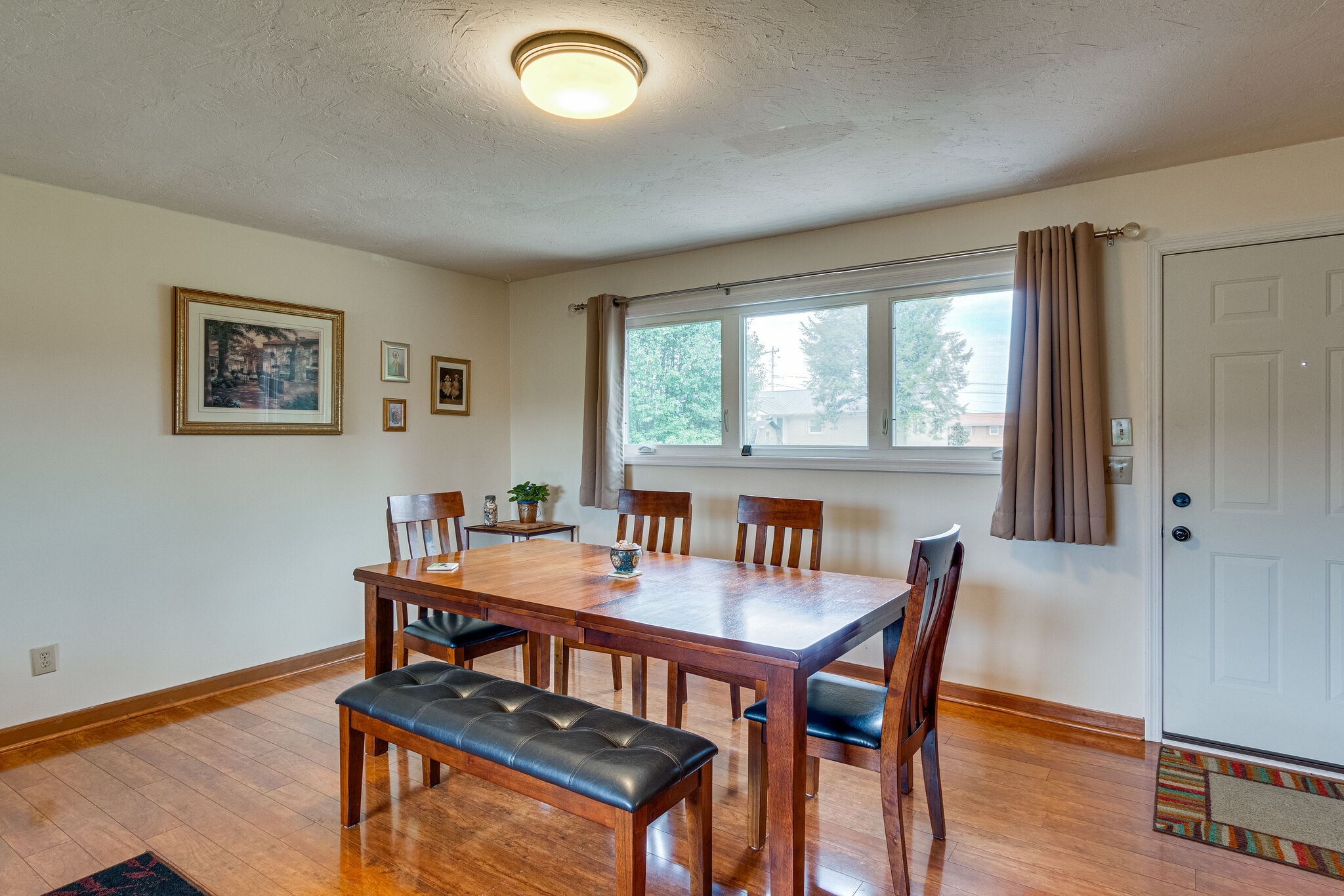 318 Woodland Dr
